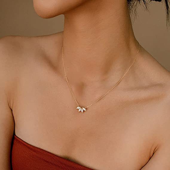 Fashion Jewelry Women's Personalized Fashion Leaf Shape Pendant Necklace