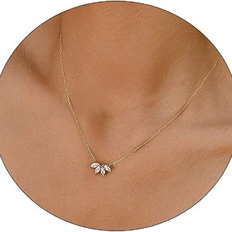 Fashion Jewelry Women's Personalized Fashion Leaf Shape Pendant Necklace