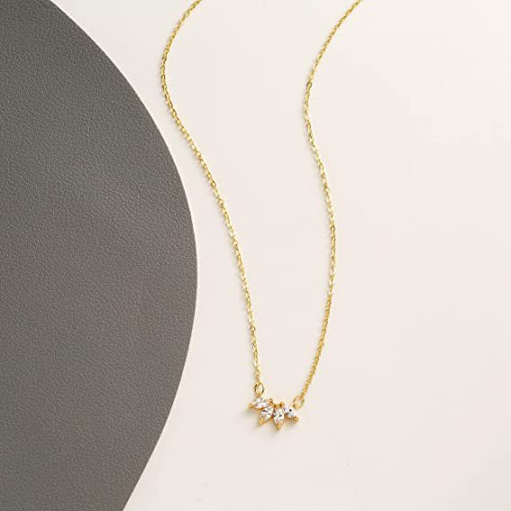 Fashion Jewelry Women's Personalized Fashion Leaf Shape Pendant Necklace